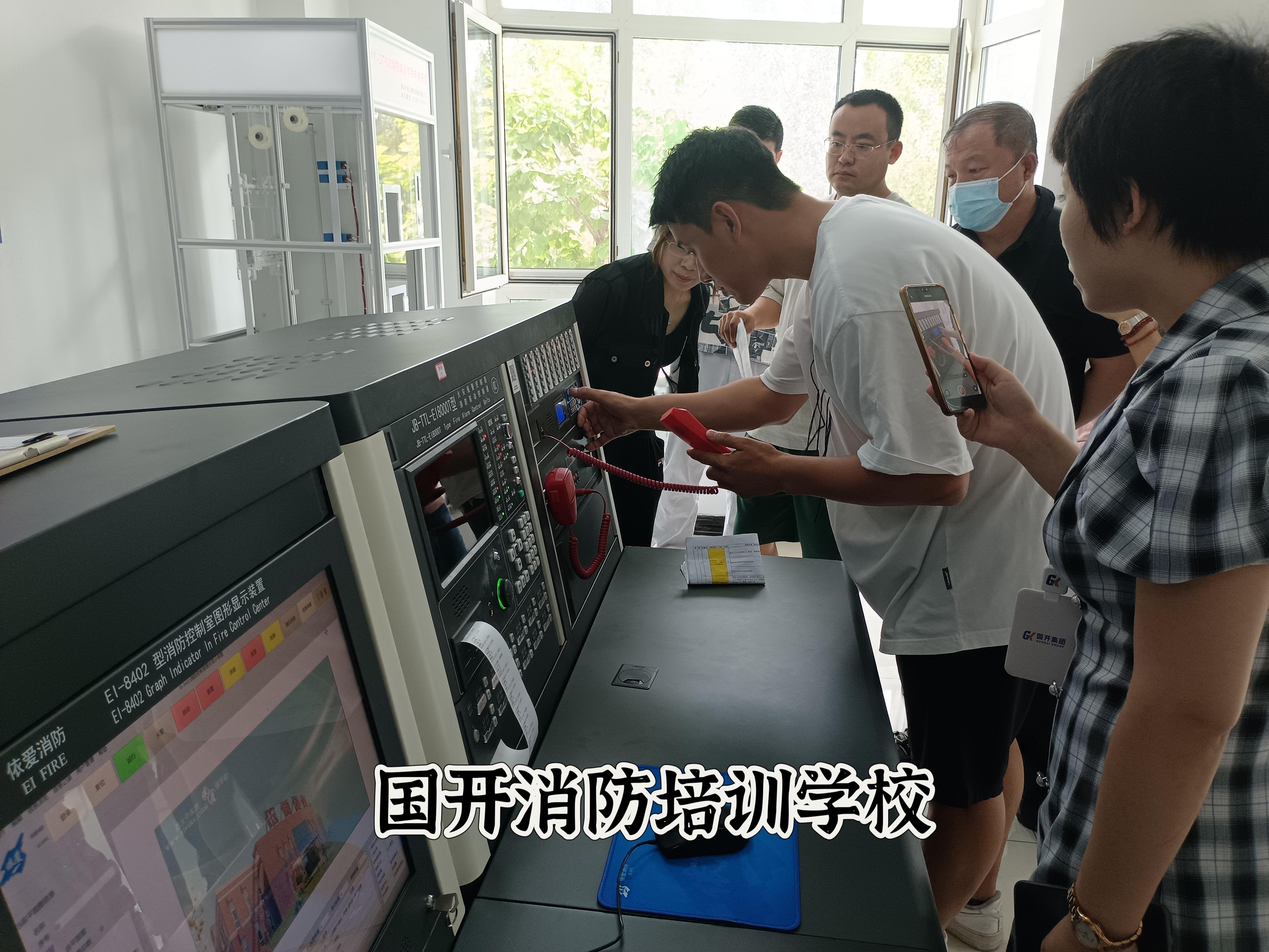 鹤岗公考培训